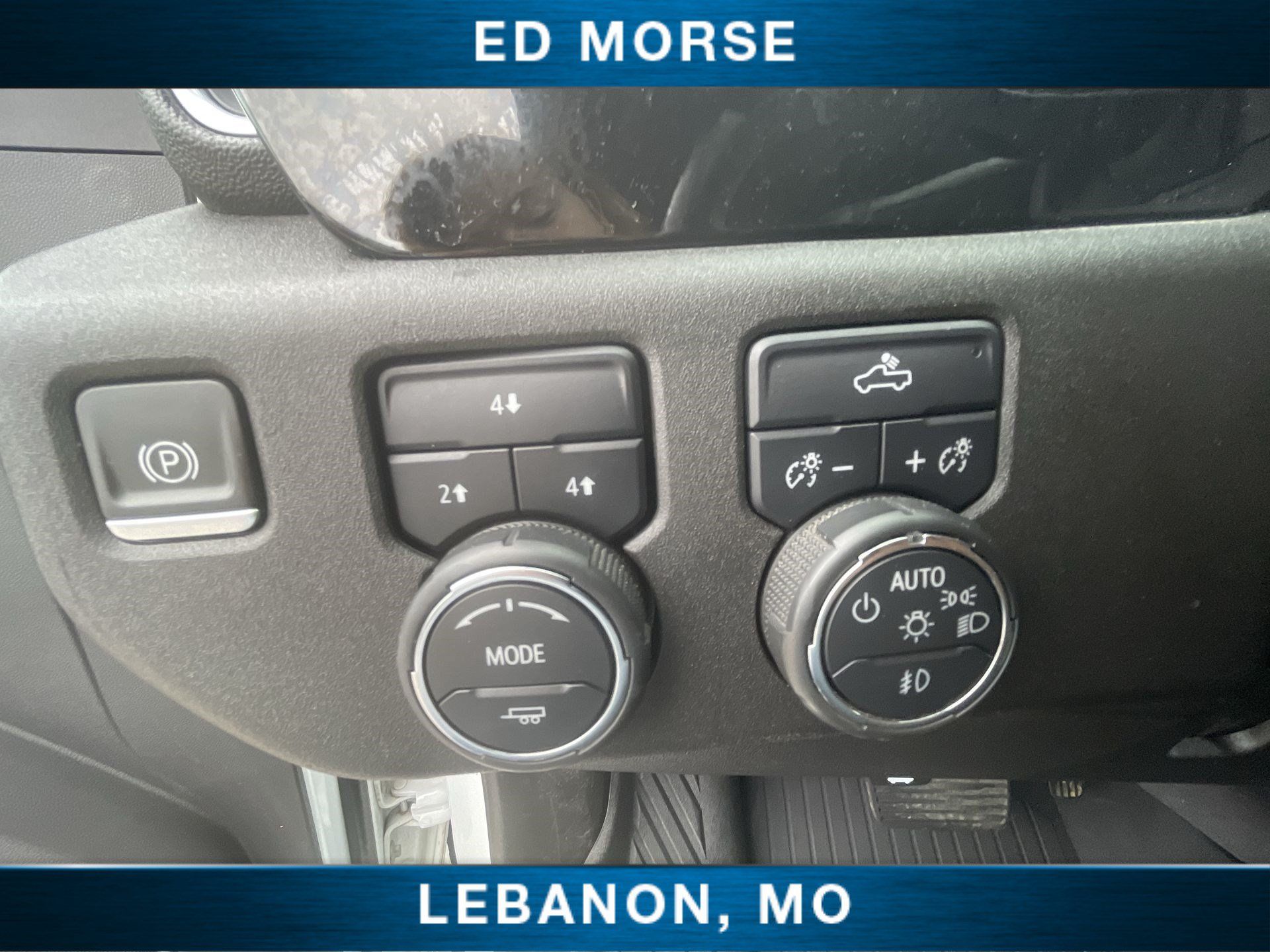 Certified 2024 Chevrolet Silverado 2500 LT AWD/4WD image 16