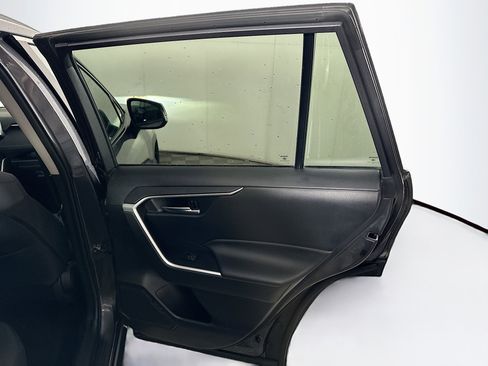 Used 2024 Toyota RAV4 XLE image 29