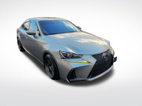 Used 2019 Lexus IS 300 AWD image 7