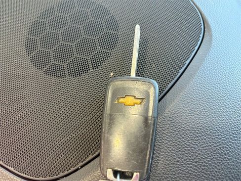 Used 2016 Chevrolet Cruze LT image 19