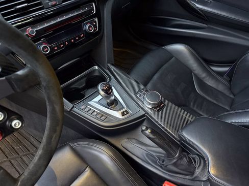Used 2018 BMW M3 RWD image 13