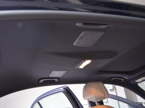 Used 2014 BMW 750Li xDrive image 21