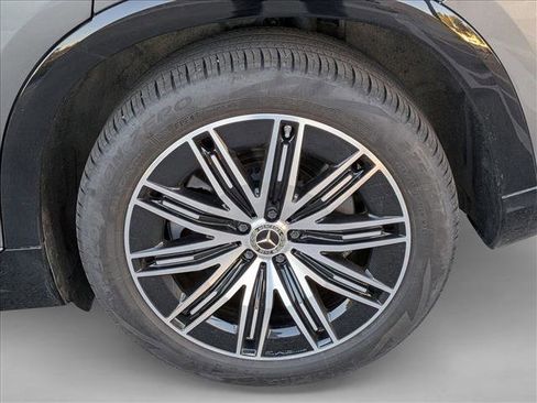 Used 2023 Mercedes-Benz EQS 580 4MATIC SUV image 21