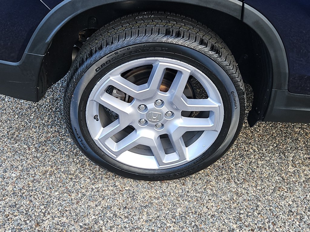 Certified 2024 Honda Passport EX-L image 9