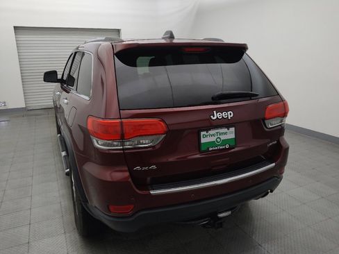 Used 2018 Jeep Grand Cherokee Limited AWD/4WD image 6