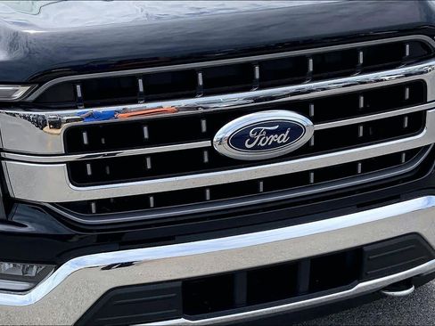 Certified 2021 Ford F150 Lariat w/ Equipment Group 502A High AWD/4WD image 29