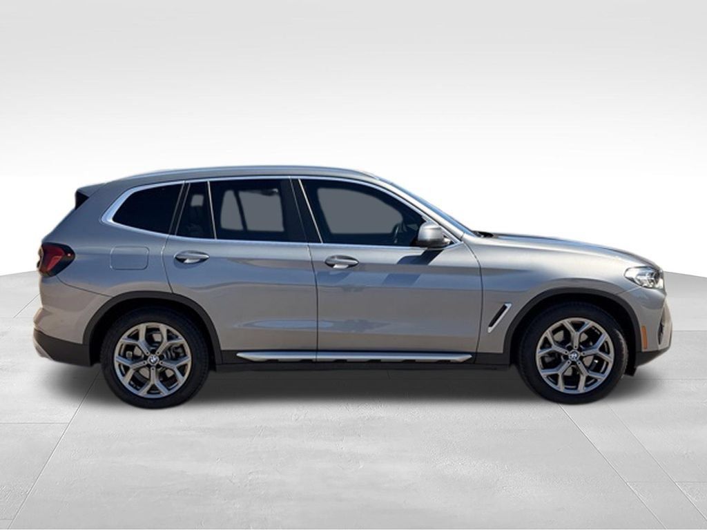 Used 2023 BMW X3 sDrive30i w/ Premium Package RWD image 6