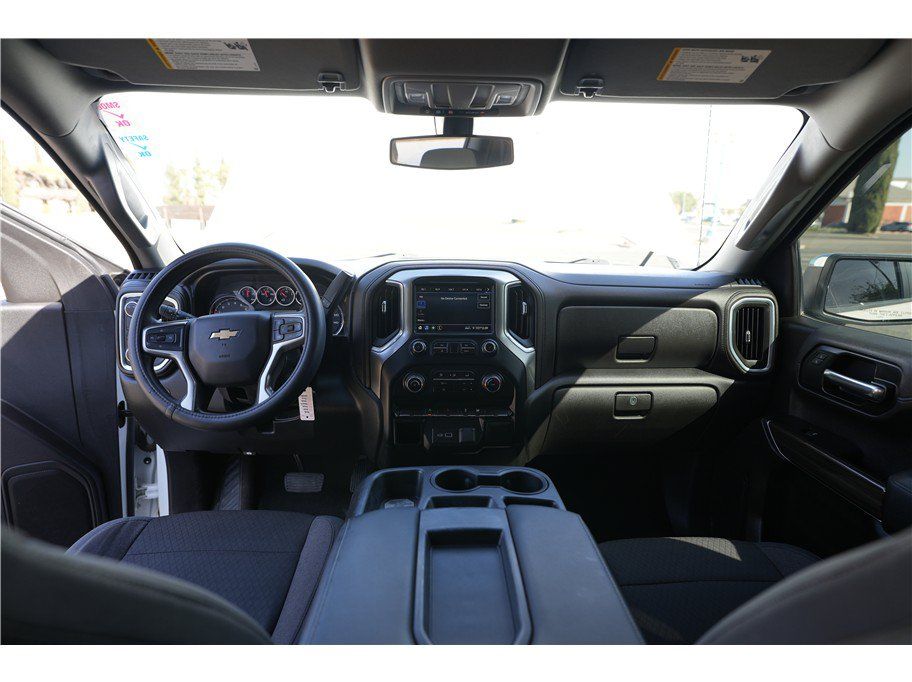 Used 2020 Chevrolet Silverado 1500 LT RWD image 13