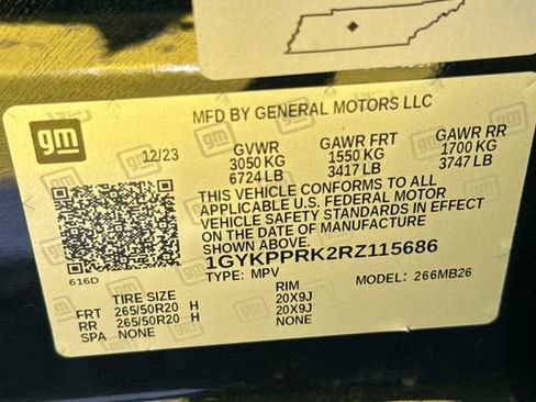 Certified 2024 Cadillac Lyriq Luxury w/ LPO, Floor Liner Package RWD image 30