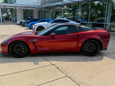 Used 2013 Chevrolet Corvette ZR1 w/ 3ZR Preferred Equipment Group RWD image 8