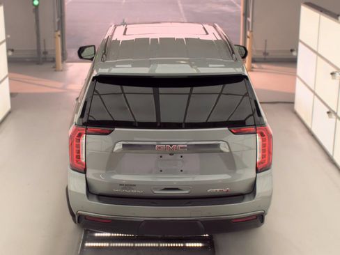 Used 2023 GMC Yukon AT4 AWD/4WD image 7