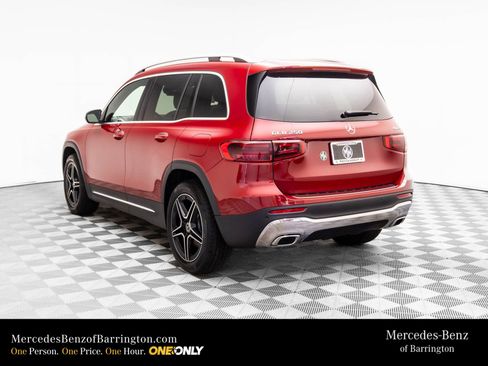 New 2026 Mercedes-Benz GLB 250 4MATIC image 3