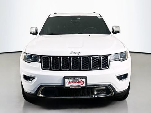 Used 2017 Jeep Grand Cherokee Limited AWD/4WD image 18