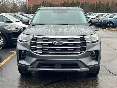 New 2026 Ford Explorer Active w/ Active Comfort Package image 3