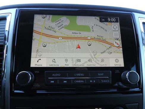 Used 2021 Nissan Titan SV w/ SV Convenience Package image 27