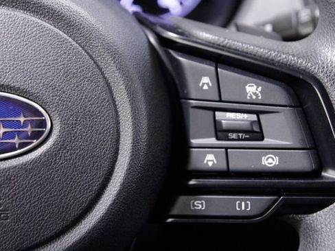 Used 2024 Subaru Crosstrek 2.0i Premium image 25