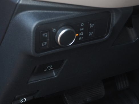 Used 2022 Ford Bronco Wildtrak image 29