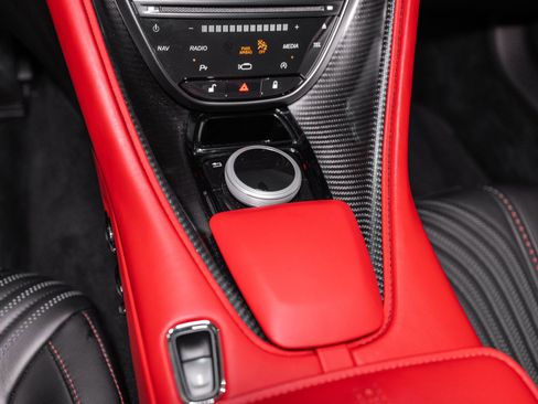 Used 2023 Aston Martin DB11 V8 Coupe image 32