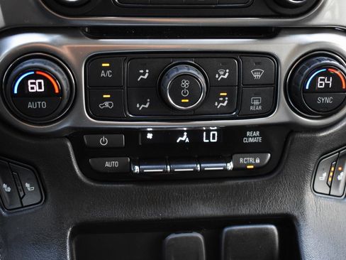 Used 2019 Chevrolet Tahoe LT AWD/4WD image 9