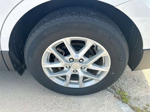 Used 2023 Chevrolet Equinox LT FWD image 48