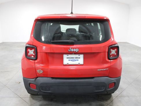 Used 2017 Jeep Renegade Sport w/ Power & Air Group FWD image 8