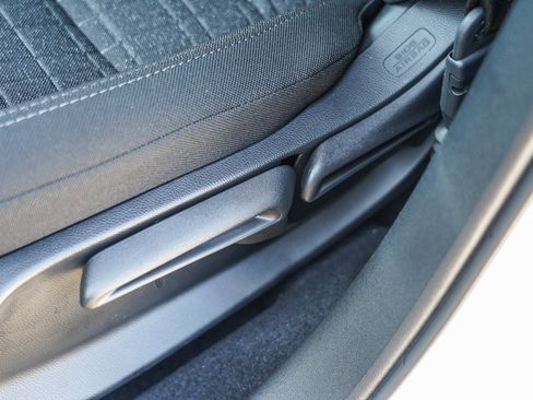 New 2027 Honda HR-V LX image 24