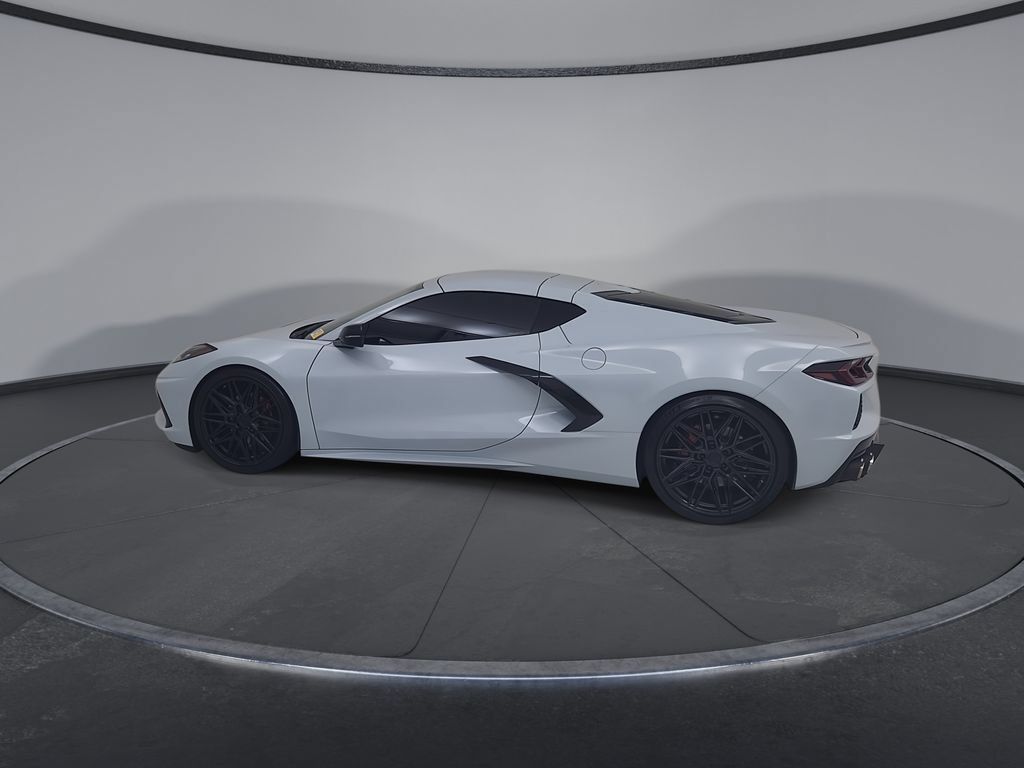 Used 2024 Chevrolet Corvette Stingray Coupe RWD image 8
