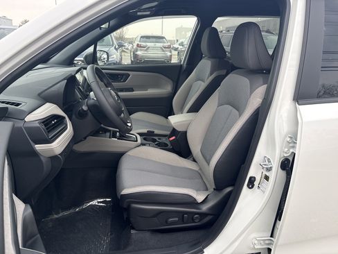 Certified 2025 Subaru Forester Premium image 17