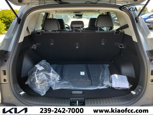 New 2026 Kia Seltos S FWD image 10