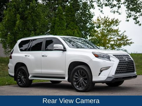 Used 2023 Lexus GX 460 Luxury w/ Sport Design Package AWD/4WD image 3