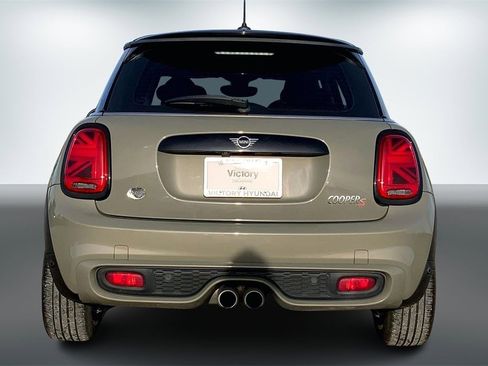 Used 2020 MINI Cooper S w/ Premium Package image 6