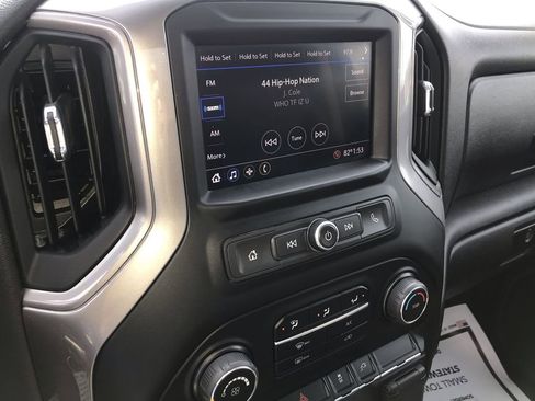 Used 2022 Chevrolet Silverado 2500 W/T w/ WT Convenience Package image 16