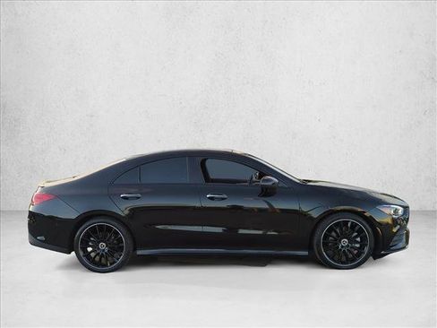 Used 2023 Mercedes-Benz CLA 250 image 4