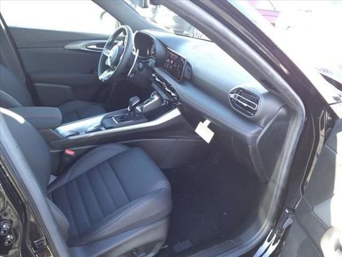 New 2024 Dodge Hornet R/T Plus w/ Tech Pack Plus w/o Parking image 12