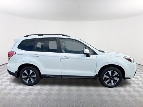 Used 2018 Subaru Forester 2.5i Premium image 4