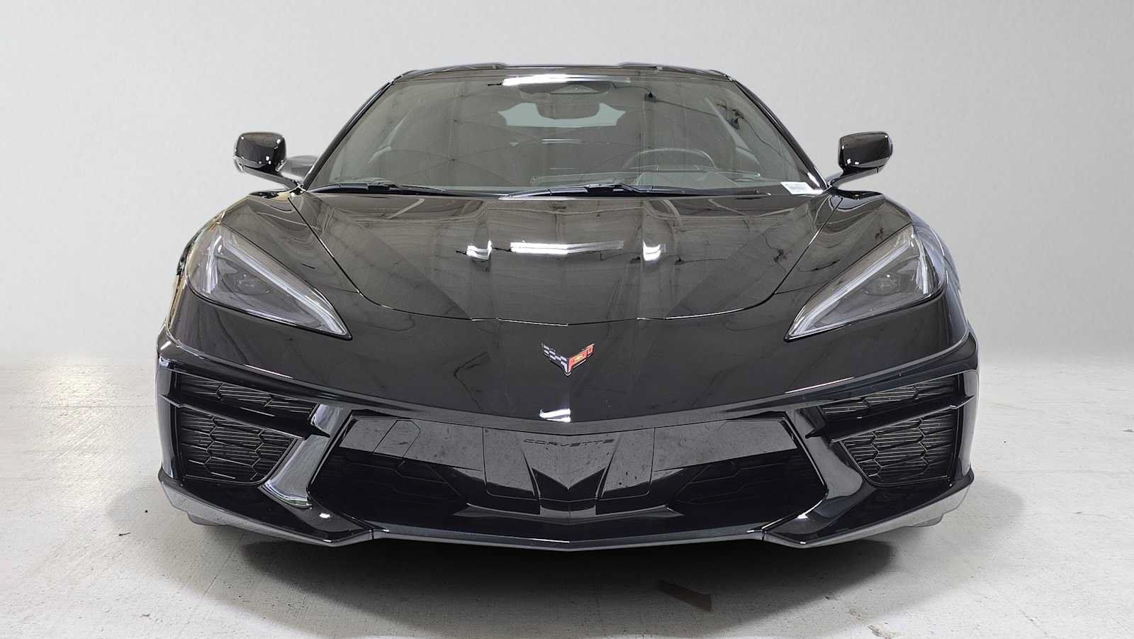 Used 2026 Chevrolet Corvette Stingray Coupe w/ 1LT RWD image 8
