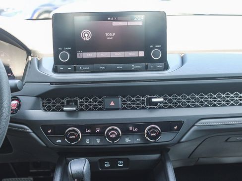 Used 2025 Honda Accord SE image 14