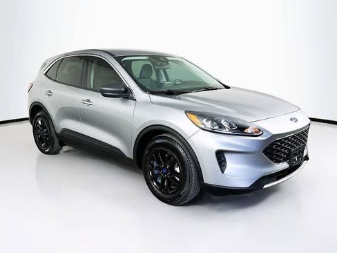 Certified 2022 Ford Escape SE image 23