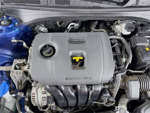 Used 2020 Kia Forte LXS image 28