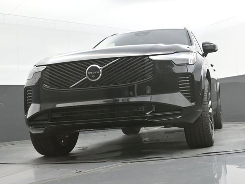 New 2026 Volvo XC90 B6 Ultra w/ Lounge Package AWD/4WD image 38