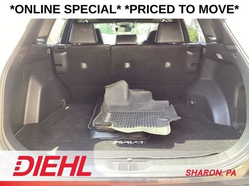 Used 2020 Toyota RAV4 XSE w/ Carpet Mat Package AWD/4WD image 11