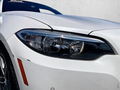 Used 2017 BMW 230i Convertible image 29