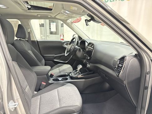 Certified 2023 Kia Soul EX FWD image 31