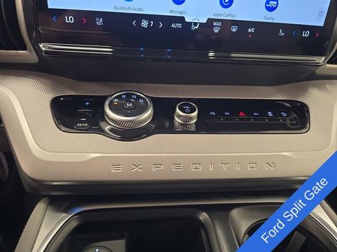 New 2026 Ford Expedition Active AWD/4WD image 32
