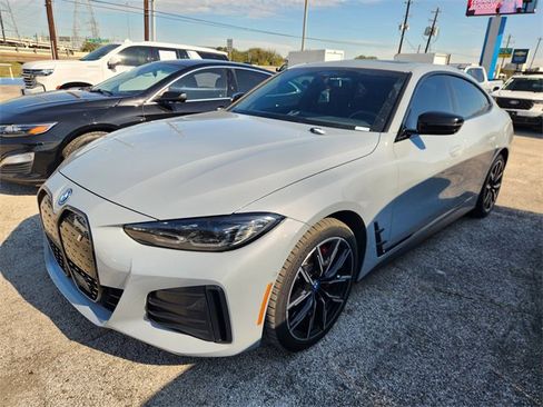 Used 2023 BMW i4 eDrive40 w/ M Sport Package image 3