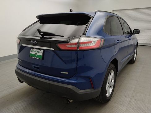 Used 2020 Ford Edge SE FWD image 9