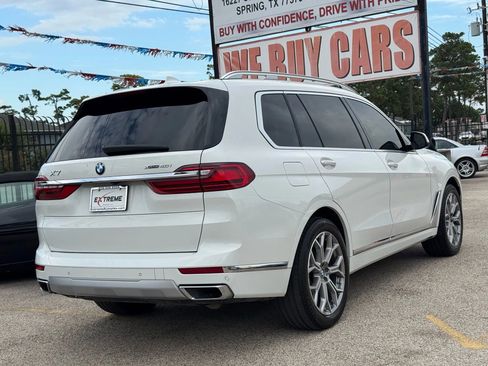 Used 2021 BMW X7 xDrive40i w/ Premium Package image 9