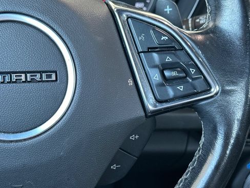 Used 2023 Chevrolet Camaro LT RWD image 31