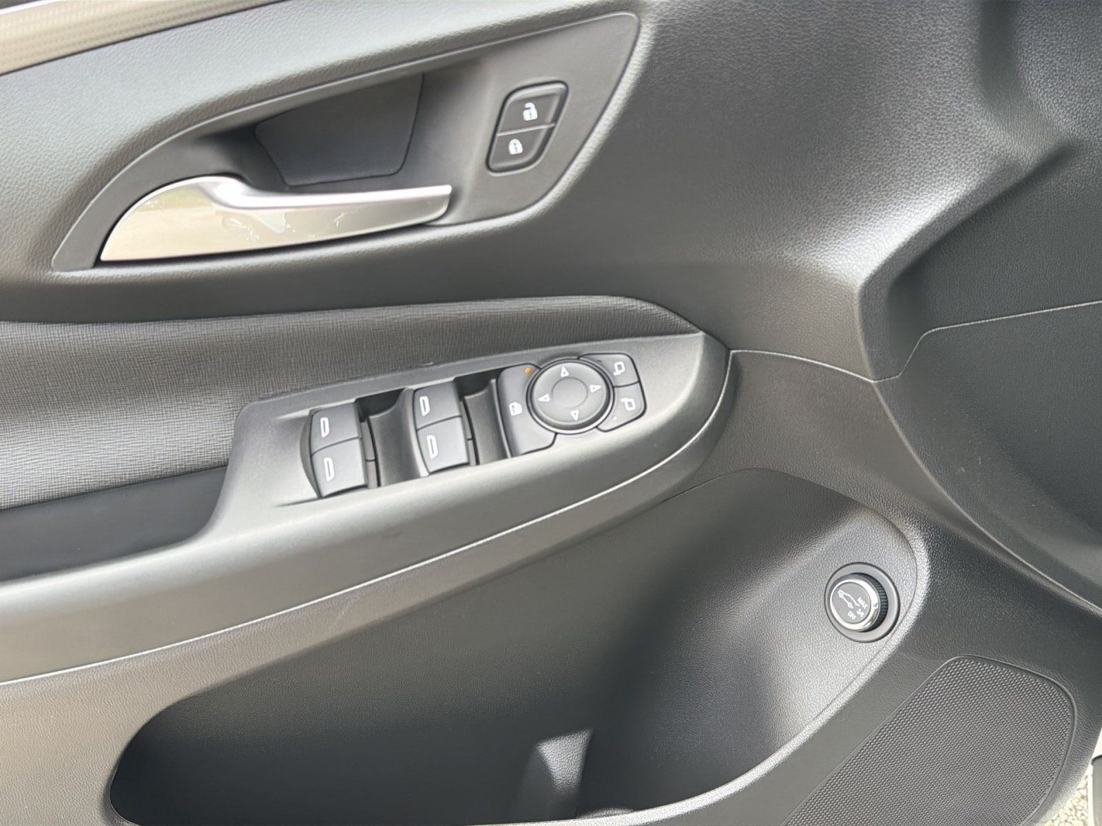 New 2026 Buick Envista Preferred FWD image 15
