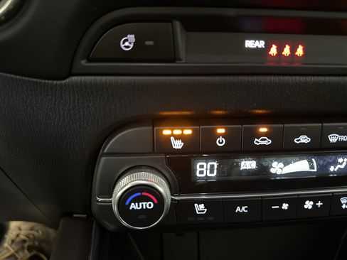 Used 2023 MAZDA CX-5 Signature image 9